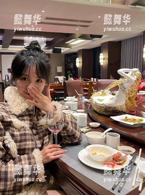 17c吃瓜 17c吃瓜官网,个个瓜都值得细细品味,边吃边乐。