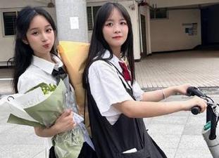黑料无处不在，17c吃瓜下载来，让你做个坐看风云的人！
