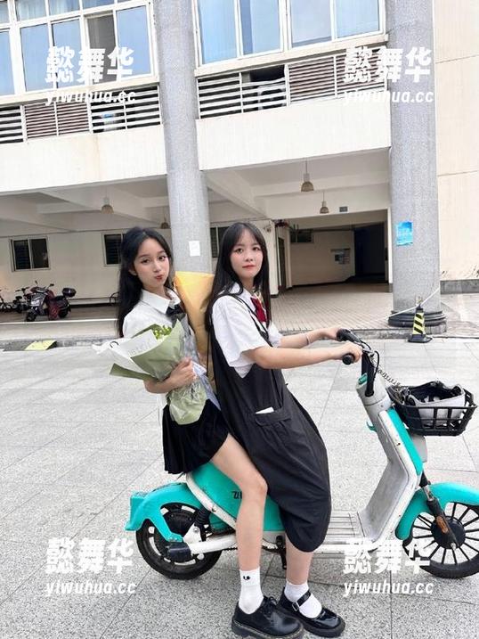 黑料无处不在，17c吃瓜下载来，让你做个坐看风云的人！