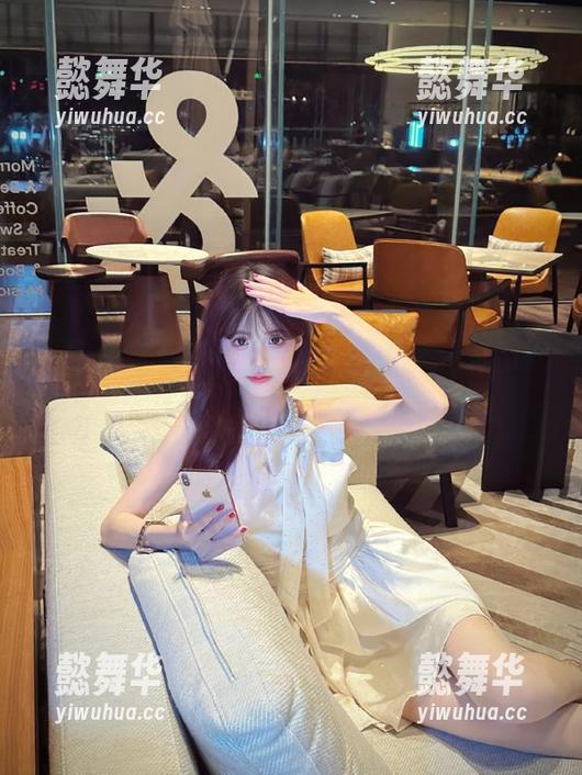 17一起吃瓜 17一起吃瓜在线,闭上眼,瓜里全是槽点