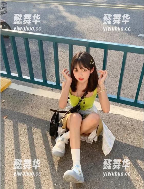 17一起吃瓜 用安卓手机翻阅17一起吃瓜,心里的小剧场阵阵开演。