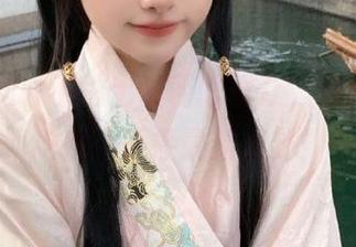 不怕土豪朝阳群众，快来“51吃瓜”链接最新八卦！