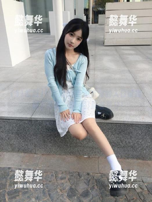 51吃瓜 快来找51吃瓜官网的入口链接,进了再说,打不打脸看缘分!