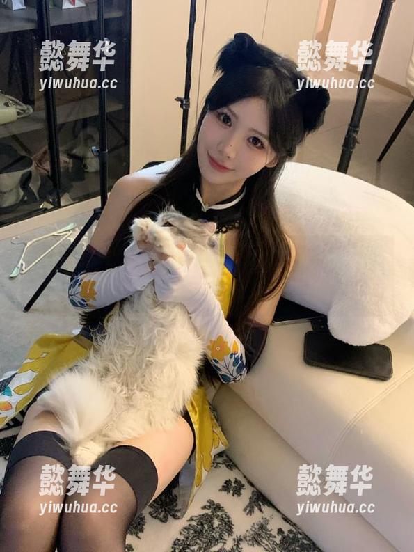 下载“51吃瓜fun”，加入我们的瓜友阵营吧！