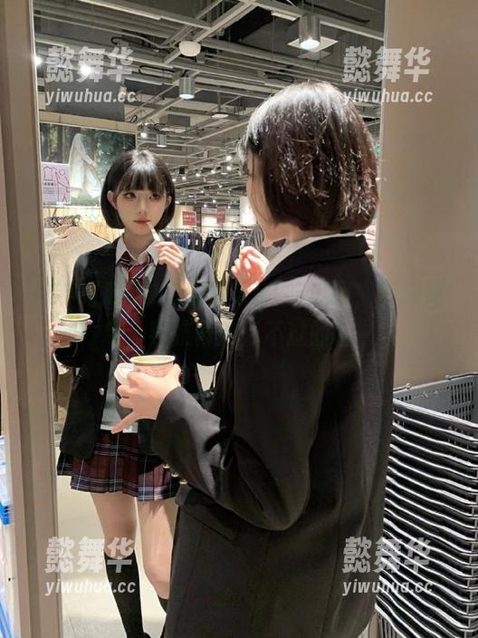 51吃瓜网 在线进入51吃瓜网,步骤简单,导航再清晰不过的啦~