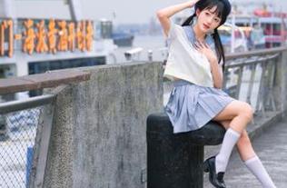 听说51吃瓜网今日连更几条，网址里的八卦快递堪比业务员！