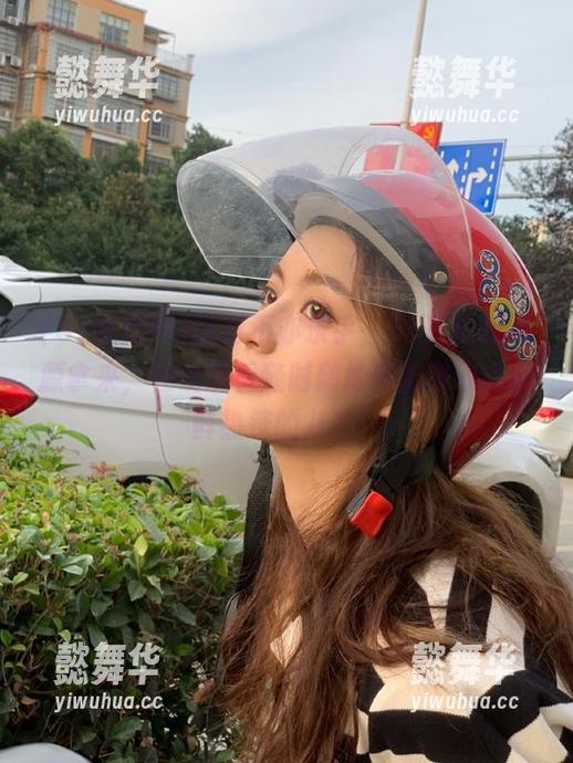 玩得不亦乐乎，51吃瓜网资源拿来，在线观看随时随地都能吸收到新鲜热辣的八卦！