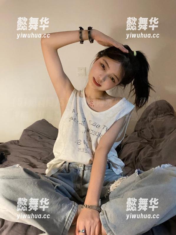 51爆料网 51爆料网网页里的“草地”详情,从青翠到轰动,绳子不一般,心里有点说不出。