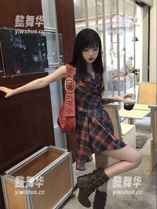 52吃瓜导航：那种感觉就像八卦文盲，继续看下去就成专家了？