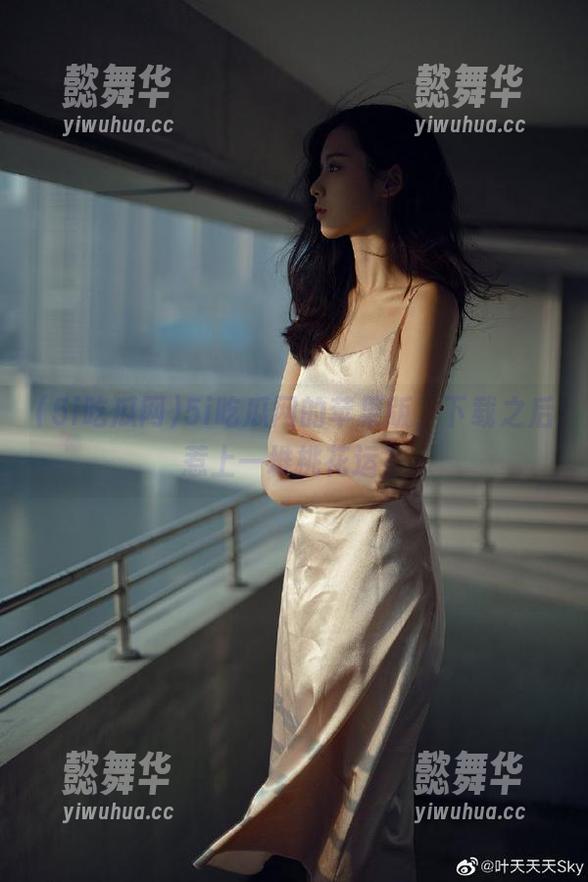 5i吃瓜网的苹果版，下载之后惹上一堆桃花运？