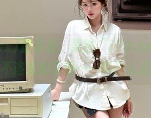 登录后，果然“718.sx”里全是我不该看的东西……真让人心动。