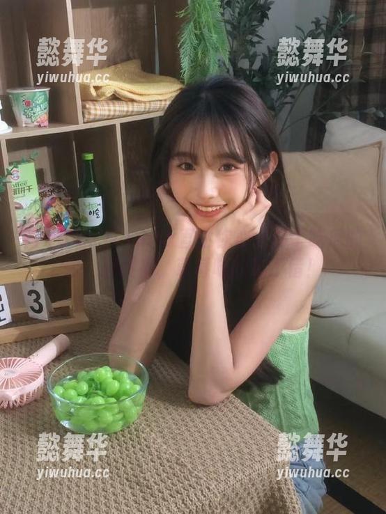 718.sx 718.sx直达你心里那个吃瓜的你,赶紧来,草莓味的也不错!