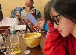 嘘苹果版718黑瓜吃料里响起的心跳声你听到了吗？