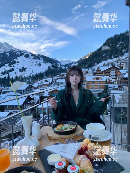 91吃瓜 91吃瓜首页请注意,黑料爆料免费来袭,放飞自我!
