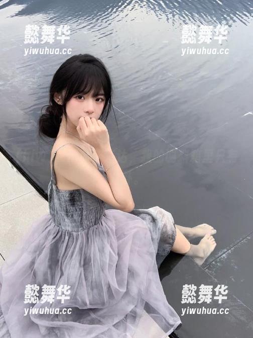 “hlw”直达，我的调料箱里只有八卦。