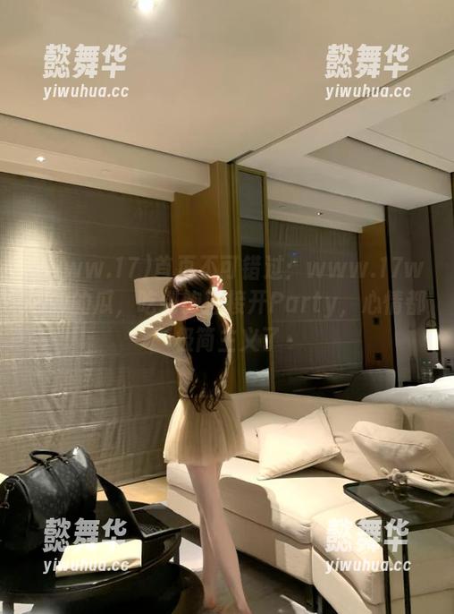 首页不可错过：www.17www的瓜，吃到饱直接开Party，心情都极简主义了