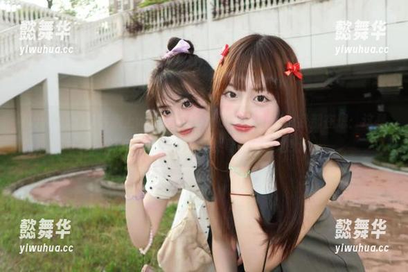 每次上www.51cg.org的app，我都在想：这是哪来的神主播？果然奇葩聚集地！