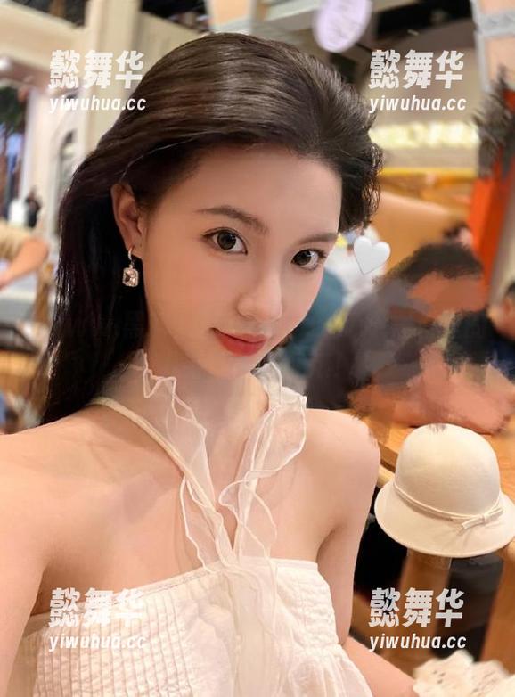 最新曝光！www.黑料里的八卦如波浪翻滚！