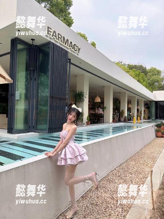 www51 这网址让我想到洗衣机,www51总是在转,内容总是没完没了的。