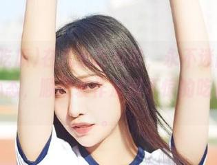 在九幺吃瓜时，永不迷路只是一种心态，顺便装作波澜不惊的吃瓜群众。