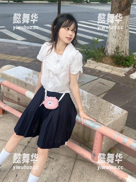 别急，先到“五一黑料”传送门，瓜都等着你来品尝！
