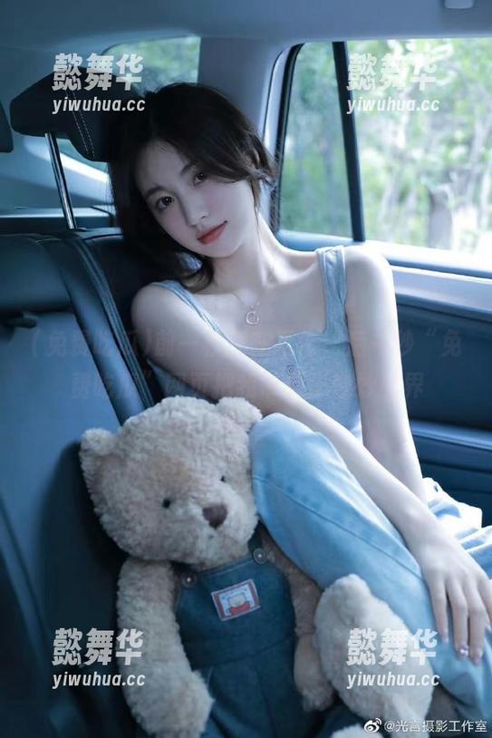 免费吃瓜 前一秒还在工作,后一秒“免费吃瓜”网页把我带到了奇妙世界