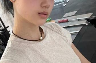 吃瓜51网页版里的极品“收藏”，有时真想放大镜盯着看，啊，八卦就是如此治愈人心。