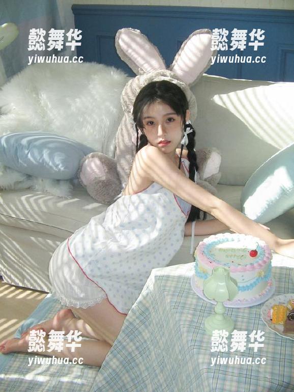 下载吃瓜51网官网，成为今天的吃瓜王者，好戏连连！