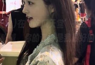 在‘吃瓜天堂’在线，一边吃瓜一边呐喊，你的评论是我最好的陪伴！