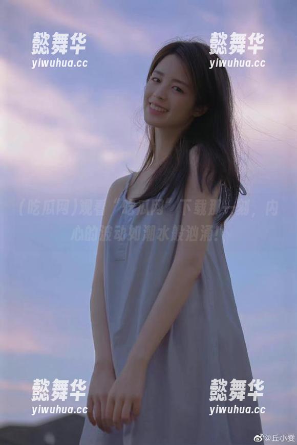 吃瓜网 观看“吃瓜网”下载那一刻,内心的波动如潮水般汹涌!