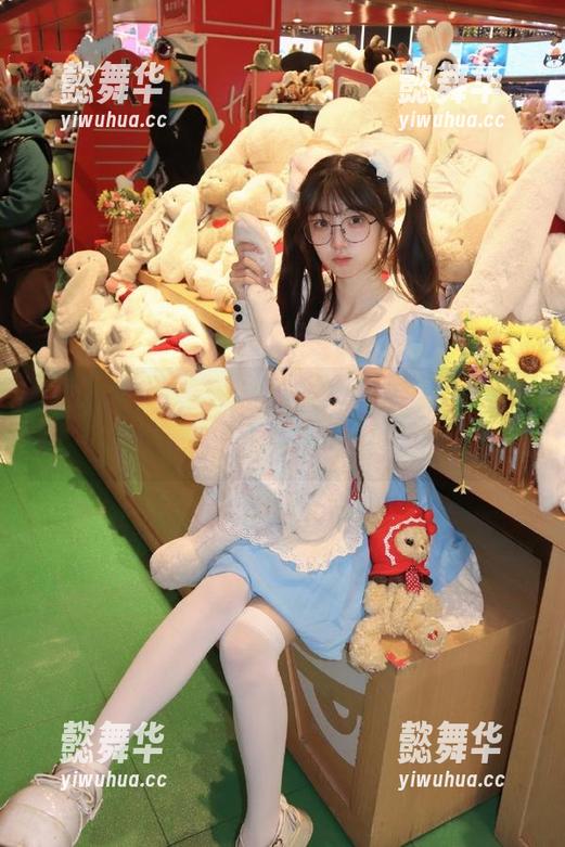 吃瓜网 吃瓜网这个网页,在线时间比我上班还多,果然是方便的快乐源泉。
