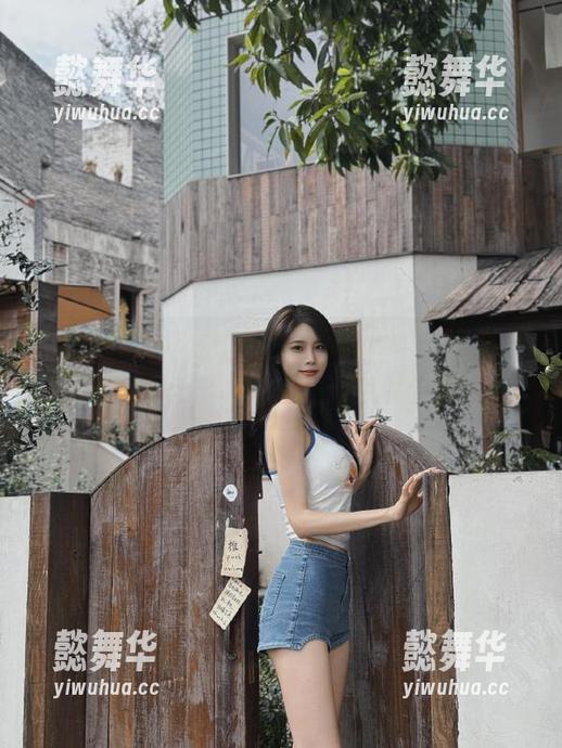 吃瓜网页版 黑瓜吃瓜网页版,一条链接带你‘黑’霉运,路上要多吃瓜啊!