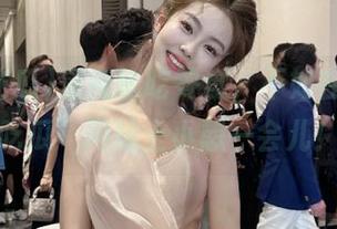 深夜偷吃零食，不如在“带你吃瓜”网站上小憩一会儿！