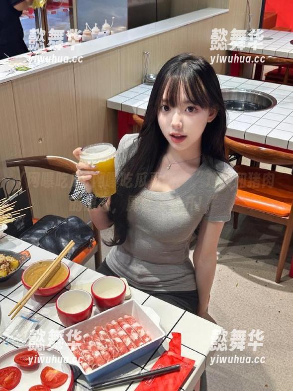 网曝吃瓜更新：“鸡肉和猪肉的恩怨，属性大公开！”