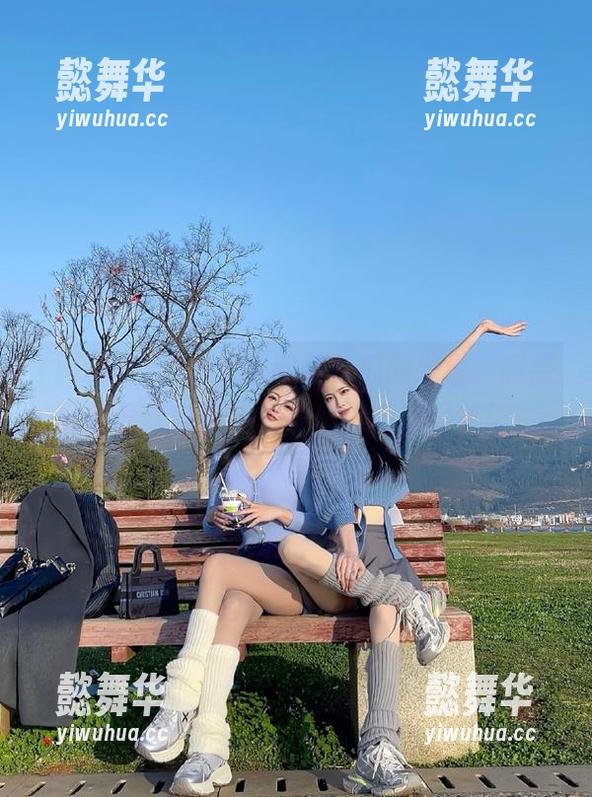 网曝吃瓜 每次去网曝吃瓜的地址,我感觉都像置身于一场奇幻的八卦嘉年华!