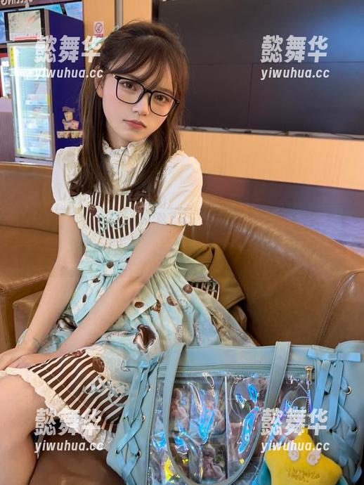 黑料不打烊 下载www.黑料不打烊,默默怀疑自己是不是嘴巴太贱?