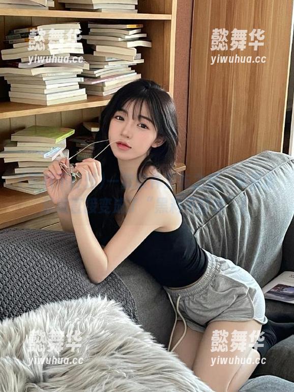 一款软件发布之后，苹果水果摊直接变成了“黑料不打烊”！