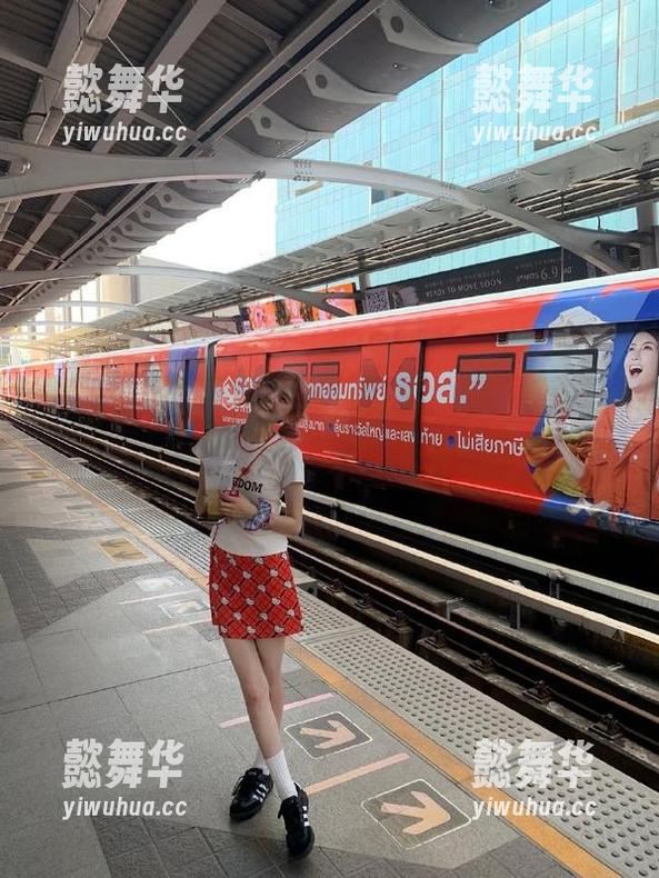 黑料不打烊 最新黑料不打烊,万里长征!这次免费带你走进瓜圈的内外不同!