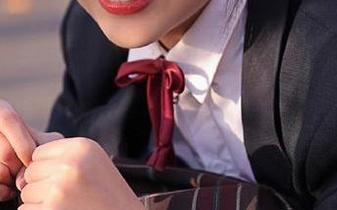 从此不怕无聊，视频里全是好莱污黑料正能量入口的八卦，方便下载！