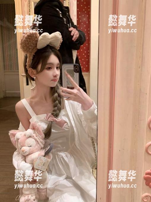 黑料爆料网 进驻黑料爆料网iOS,随时随地享受跑飞心跳的流言。