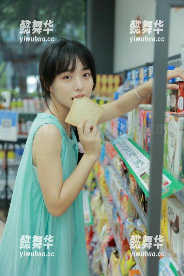 黑料社免费绽放，吃瓜人夜行，这里永远不打烊！