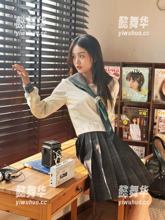 黑料社 仔细想想,黑料社的安卓版本让我成了“吃瓜专家”,有点心虚。