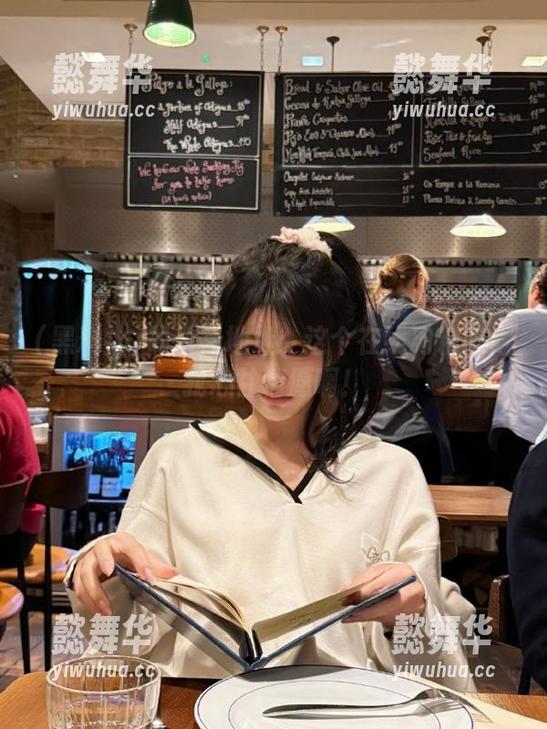 黑料社 黑料社地址:这个在线狗粮吃得我心甘情愿啊!