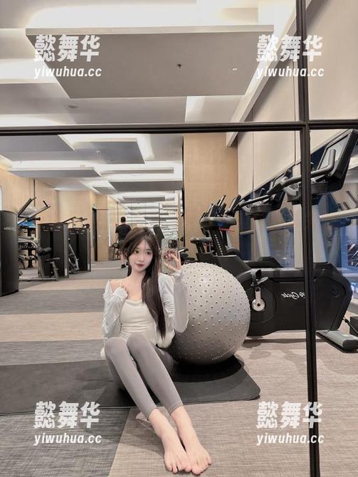 边翻黑料网网页，边跟日常失联的朋友分享“喜讯”！