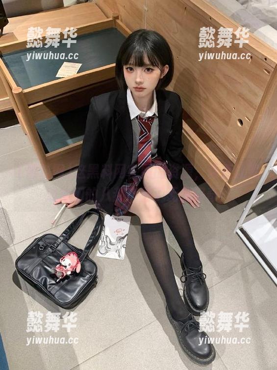 这黑料网官网的资源，简直让我对他们的八卦产生了无尽好奇！