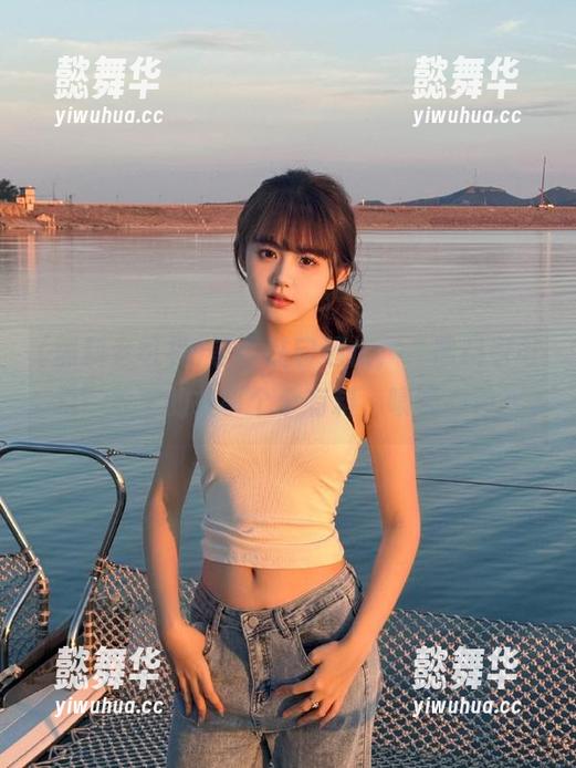 等着跌宕起伏，“黑料老司机”分享的故事个个有料，啧啧心动。